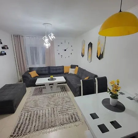 Spacious In Novi Sad